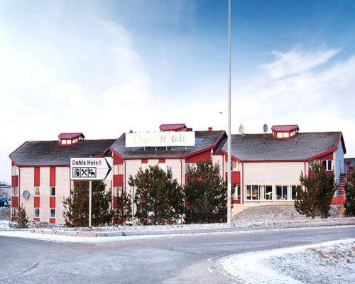 Days Inn & Suites Tallahassee Conference Center I-10 Hotel Buitenkant foto